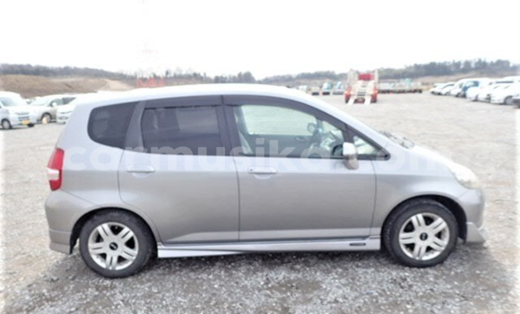 Tenga Tsaru Honda Fit Sirivha Mota in Beitbridge in Matabeleland South Tenga Tsaru Honda Fit Sirivha Mota in Beitbridge in Matabeleland South