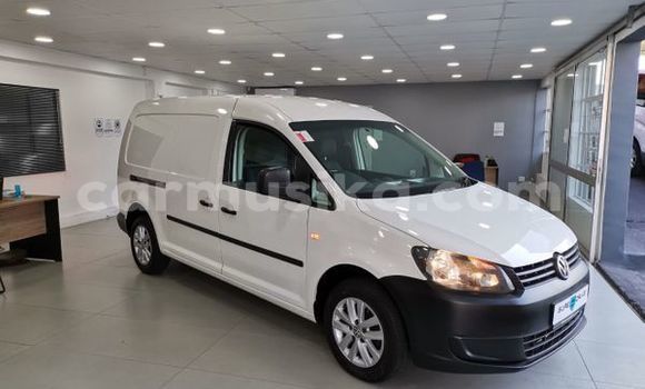 Nunua Ilio tumika Volkswagen Caddy Nyeupe Gari ndani ya Beitbridge nchini Matabeleland Kusini Nunua Ilio tumika Volkswagen Caddy Nyeupe Gari ndani ya Beitbridge nchini Matabeleland Kusini