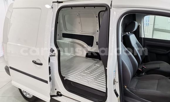 Buy Used Volkswagen Caddy White Car in Beitbridge in Matabeleland South Buy Used Volkswagen Caddy White Car in Beitbridge in Matabeleland South