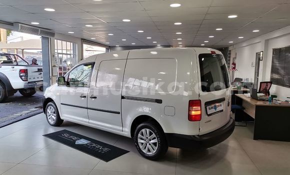Buy Used Volkswagen Caddy White Car in Beitbridge in Matabeleland South Buy Used Volkswagen Caddy White Car in Beitbridge in Matabeleland South