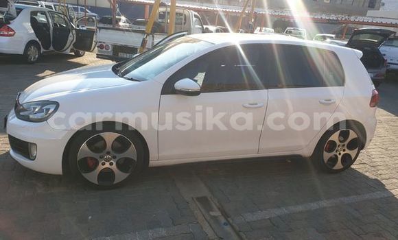 Buy Used Volkswagen Golf GTI White Car in Beitbridge in Matabeleland South Buy Used Volkswagen Golf GTI White Car in Beitbridge in Matabeleland South