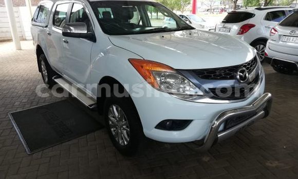 Buy Used Mazda BT-50 White Car in Beitbridge in Matabeleland South