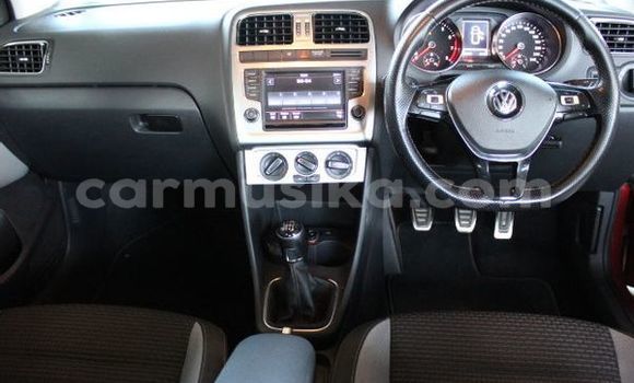 Tenga Tsaru Volkswagen Polo Tsvuku Mota in Beitbridge in Matabeleland South Tenga Tsaru Volkswagen Polo Tsvuku Mota in Beitbridge in Matabeleland South