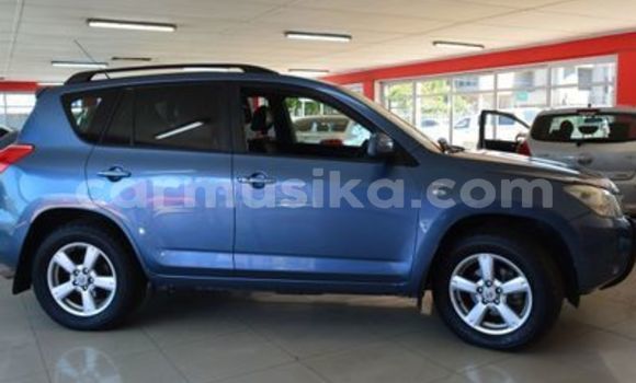 Buy Used Toyota RAV4 Blue Car in Beitbridge in Matabeleland South Buy Used Toyota RAV4 Blue Car in Beitbridge in Matabeleland South