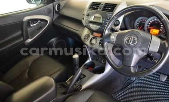Buy Used Toyota RAV4 Blue Car in Beitbridge in Matabeleland South Buy Used Toyota RAV4 Blue Car in Beitbridge in Matabeleland South