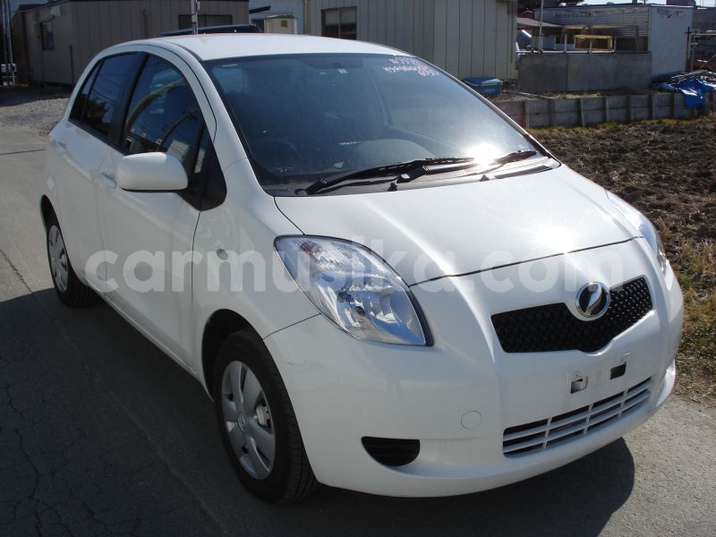 Big with watermark toyota vitz matabeleland south beitbridge 20819