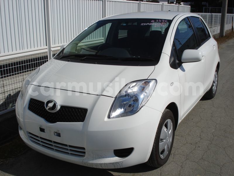 Big with watermark toyota vitz matabeleland south beitbridge 20819