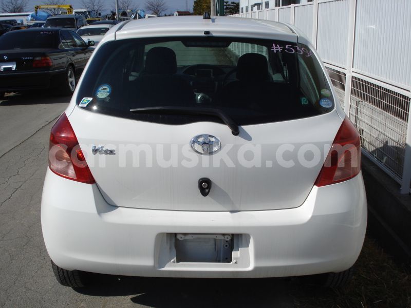 Big with watermark toyota vitz matabeleland south beitbridge 20819