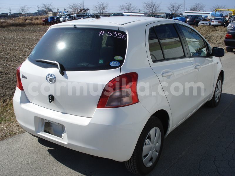 Big with watermark toyota vitz matabeleland south beitbridge 20819