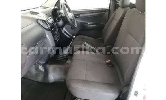 Acheter Occasion Voiture Isuzu KB Blanc à Harare, Harare Acheter Occasion Voiture Isuzu KB Blanc à Harare, Harare