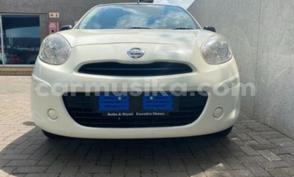 Nunua Ilio tumika Nissan Micra Nyeupe Gari ndani ya Belvedere nchini Harare