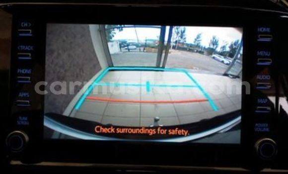 Buy Used Toyota Hilux White Car in Beitbridge in Matabeleland South Buy Used Toyota Hilux White Car in Beitbridge in Matabeleland South