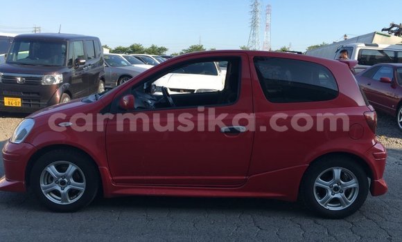 Nunua Ilio tumika Toyota Vitz Nyingine Gari ndani ya Beitbridge nchini Matabeleland Kusini Nunua Ilio tumika Toyota Vitz Nyingine Gari ndani ya Beitbridge nchini Matabeleland Kusini