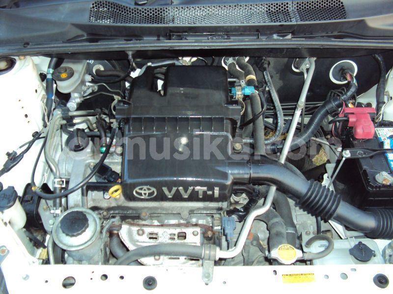 Big with watermark toyota vitz matabeleland south beitbridge 20842