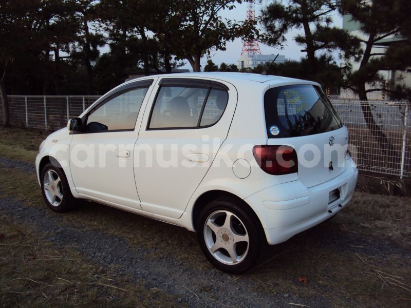 Big with watermark toyota vitz matabeleland south beitbridge 20842