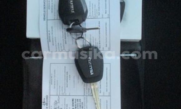 Acheter Occasion Voiture Isuzu KB Bleu à Beitbridge, Matabeleland South Acheter Occasion Voiture Isuzu KB Bleu à Beitbridge, Matabeleland South