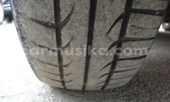 Buy Used Toyota Vitz Blue Car in Beitbridge in Matabeleland South Buy Used Toyota Vitz Blue Car in Beitbridge in Matabeleland South