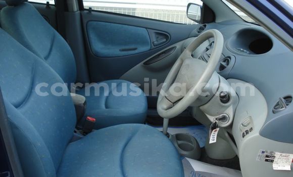 Buy Used Toyota Vitz Blue Car in Beitbridge in Matabeleland South Buy Used Toyota Vitz Blue Car in Beitbridge in Matabeleland South