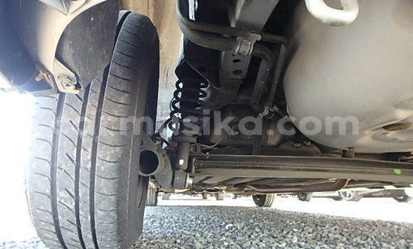 Nunua Ilio tumika Toyota Sienta Fedha Gari ndani ya Beitbridge nchini Matabeleland Kusini Nunua Ilio tumika Toyota Sienta Fedha Gari ndani ya Beitbridge nchini Matabeleland Kusini
