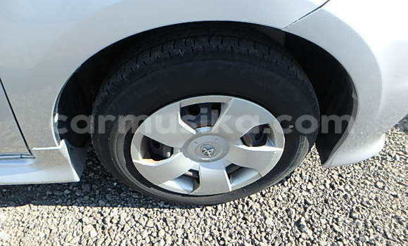 Nunua Ilio tumika Toyota Sienta Fedha Gari ndani ya Beitbridge nchini Matabeleland Kusini Nunua Ilio tumika Toyota Sienta Fedha Gari ndani ya Beitbridge nchini Matabeleland Kusini