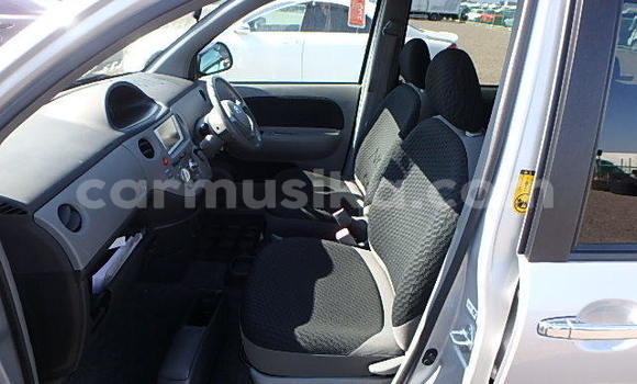 Nunua Ilio tumika Toyota Sienta Fedha Gari ndani ya Beitbridge nchini Matabeleland Kusini Nunua Ilio tumika Toyota Sienta Fedha Gari ndani ya Beitbridge nchini Matabeleland Kusini