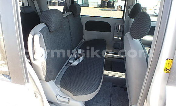 Nunua Ilio tumika Toyota Sienta Fedha Gari ndani ya Beitbridge nchini Matabeleland Kusini Nunua Ilio tumika Toyota Sienta Fedha Gari ndani ya Beitbridge nchini Matabeleland Kusini