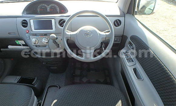 Nunua Ilio tumika Toyota Sienta Fedha Gari ndani ya Beitbridge nchini Matabeleland Kusini Nunua Ilio tumika Toyota Sienta Fedha Gari ndani ya Beitbridge nchini Matabeleland Kusini