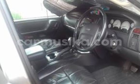 Tenga Tsaru Jeep Grand Cherokee Sirivha Mota in Harare in Harare Tenga Tsaru Jeep Grand Cherokee Sirivha Mota in Harare in Harare