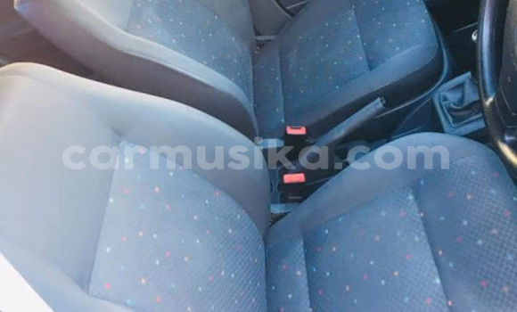 Acheter Occasion Voiture Volkswagen Polo Blanc à Beitbridge, Matabeleland South Acheter Occasion Voiture Volkswagen Polo Blanc à Beitbridge, Matabeleland South