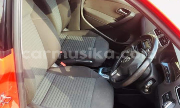 Acheter Occasion Voiture Volkswagen Polo Rouge à Beitbridge, Matabeleland South Acheter Occasion Voiture Volkswagen Polo Rouge à Beitbridge, Matabeleland South