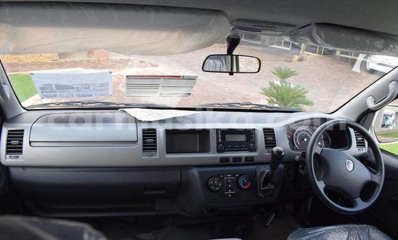 Buy New Jinbei Haise White Car in Beitbridge in Matabeleland South Buy New Jinbei Haise White Car in Beitbridge in Matabeleland South