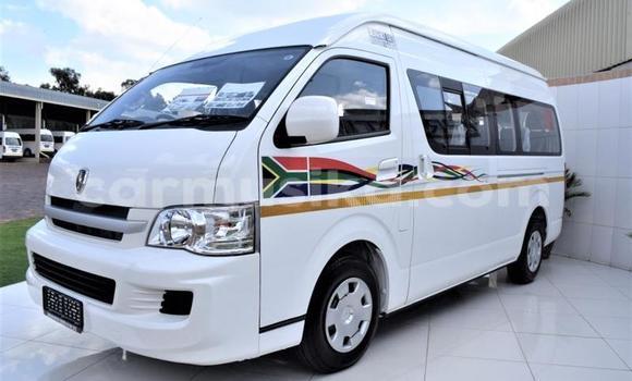 Buy New Jinbei Haise White Car in Beitbridge in Matabeleland South Buy New Jinbei Haise White Car in Beitbridge in Matabeleland South