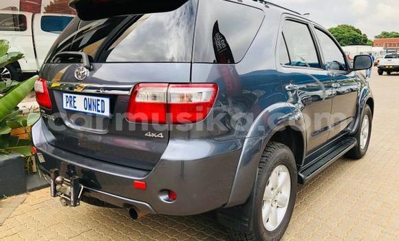 Acheter Occasion Voiture Toyota Fortuner Autre à Beitbridge, Matabeleland South Acheter Occasion Voiture Toyota Fortuner Autre à Beitbridge, Matabeleland South