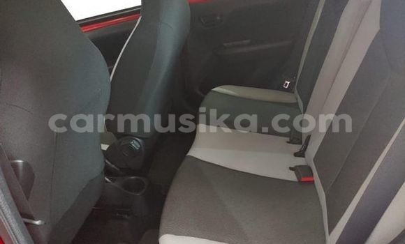 Acheter Occasion Voiture Toyota Aygo Rouge à Beitbridge, Matabeleland South Acheter Occasion Voiture Toyota Aygo Rouge à Beitbridge, Matabeleland South