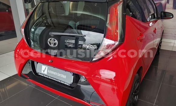 Acheter Occasion Voiture Toyota Aygo Rouge à Beitbridge, Matabeleland South Acheter Occasion Voiture Toyota Aygo Rouge à Beitbridge, Matabeleland South