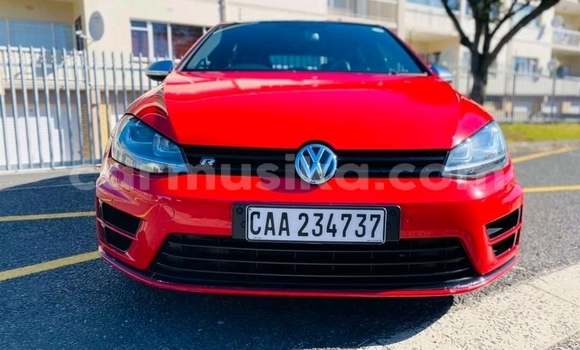Acheter Occasion Voiture Volkswagen Golf R Rouge à Beitbridge, Matabeleland South Acheter Occasion Voiture Volkswagen Golf R Rouge à Beitbridge, Matabeleland South