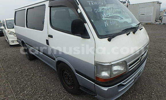 Nunua Ilio tumika Toyota Hiace Nyingine Gari ndani ya Beitbridge nchini Matabeleland Kusini Nunua Ilio tumika Toyota Hiace Nyingine Gari ndani ya Beitbridge nchini Matabeleland Kusini