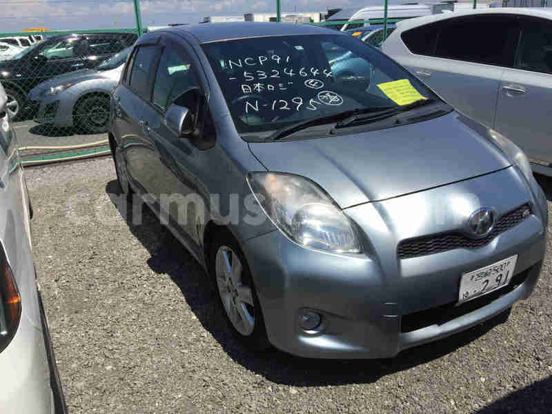 Big with watermark toyota vitz matabeleland south beitbridge 20897