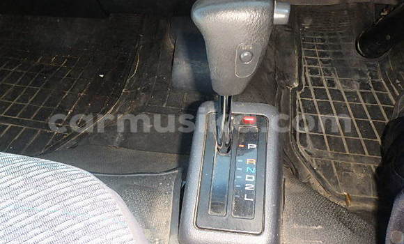 Buy Used Toyota Hiace White Car in Beitbridge in Matabeleland South Buy Used Toyota Hiace White Car in Beitbridge in Matabeleland South