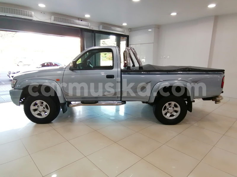Big with watermark toyota hilux matabeleland south beitbridge 20918