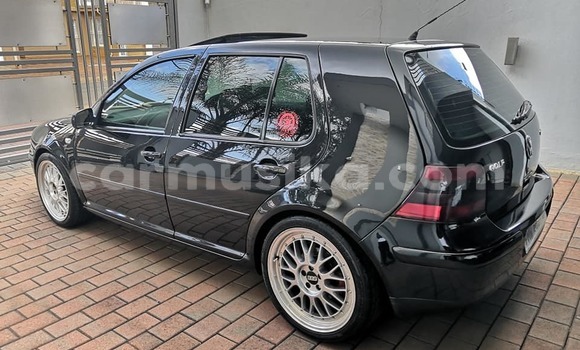 Nunua Ilio tumika Volkswagen Golf GTI Nyeusi Gari ndani ya Beitbridge nchini Matabeleland Kusini