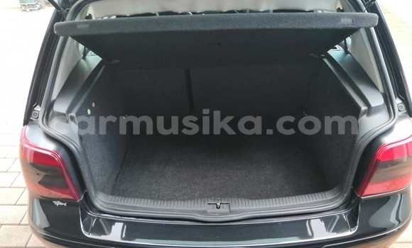 Acheter Occasion Voiture Volkswagen Golf GTI Noir à Beitbridge, Matabeleland South Acheter Occasion Voiture Volkswagen Golf GTI Noir à Beitbridge, Matabeleland South