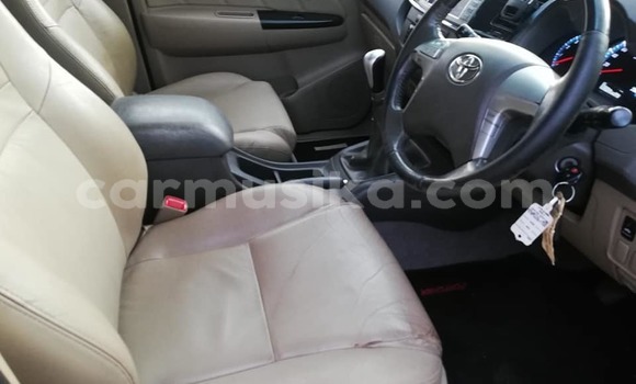 Acheter Occasion Voiture Toyota Fortuner Noir à Beitbridge, Matabeleland South Acheter Occasion Voiture Toyota Fortuner Noir à Beitbridge, Matabeleland South