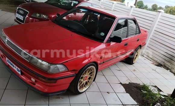 Tenga Tsaru Toyota Corolla Tsvuku Mota in Beitbridge in Matabeleland South Tenga Tsaru Toyota Corolla Tsvuku Mota in Beitbridge in Matabeleland South