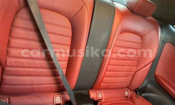 Acheter Occasion Voiture Mercedes-Benz C-Classe Blanc à Beitbridge, Matabeleland South Acheter Occasion Voiture Mercedes-Benz C-Classe Blanc à Beitbridge, Matabeleland South