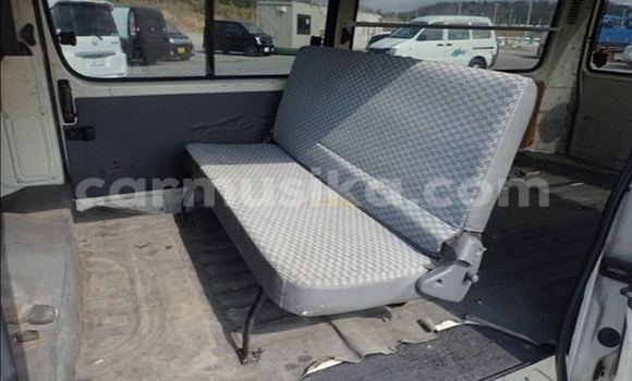 Tenga Tsaru Toyota Hiace Chena Mota in Beitbridge in Matabeleland South Tenga Tsaru Toyota Hiace Chena Mota in Beitbridge in Matabeleland South