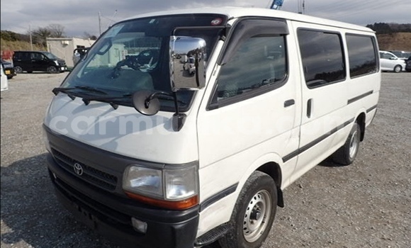 Nunua Ilio tumika Toyota Hiace Nyeupe Gari ndani ya Beitbridge nchini Matabeleland Kusini