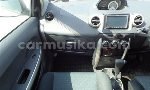 Buy Used Toyota IST Silver Car in Beitbridge in Matabeleland South Buy Used Toyota IST Silver Car in Beitbridge in Matabeleland South