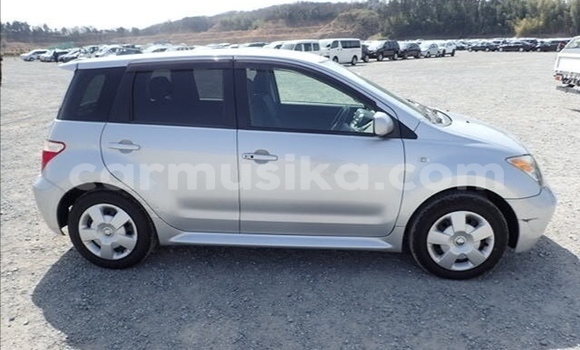 Buy Used Toyota IST Silver Car in Beitbridge in Matabeleland South Buy Used Toyota IST Silver Car in Beitbridge in Matabeleland South