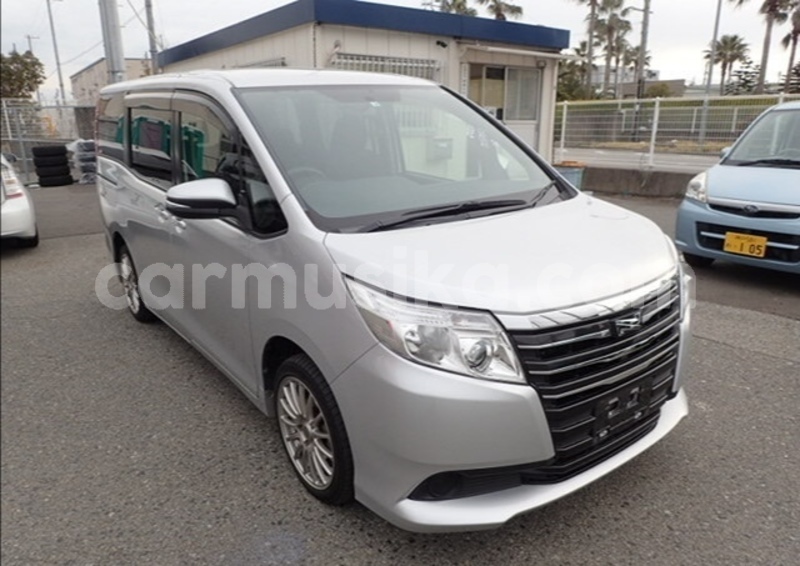 Big with watermark toyota noah matabeleland south beitbridge 20937